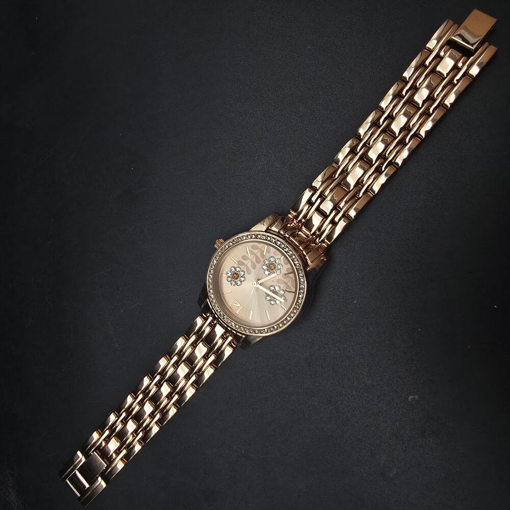 Women's Accutime Rose Gold Tone Quartz Watch‎ Rhinestone Flowers WORKS - Picture 9 of 9